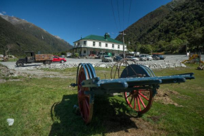 Otira Stagecoach Hotel